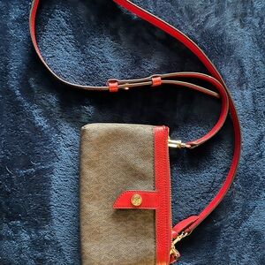 Michael Kors jet set clutch crossbody